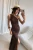 bellina-sukienka-maxi-w-kolorze-brazowym (3).webp
